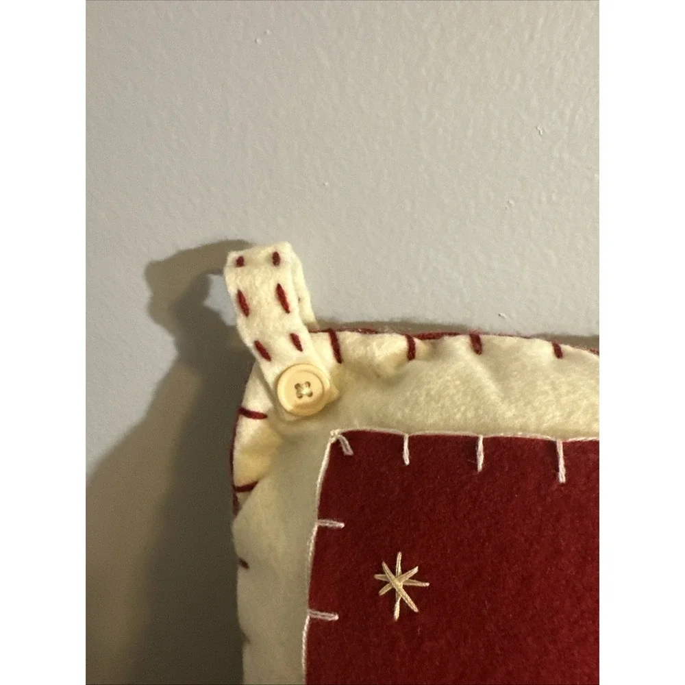 Christmas Tree  Holiday Throw Pillows Target Square 11x11 White Red Set 2‎
